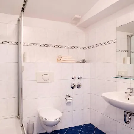 Mit 1 Schlafzimmer Und Terrasse Ik15 * Heringsdorf (Usedom)